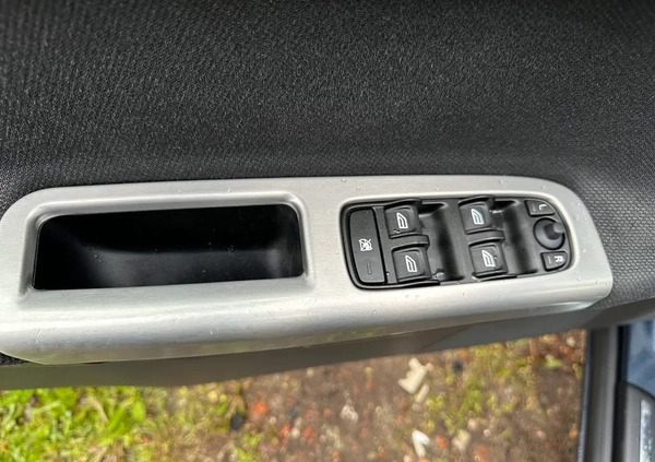Volvo V50 cena 15900 przebieg: 320000, rok produkcji 2008 z Sława małe 529